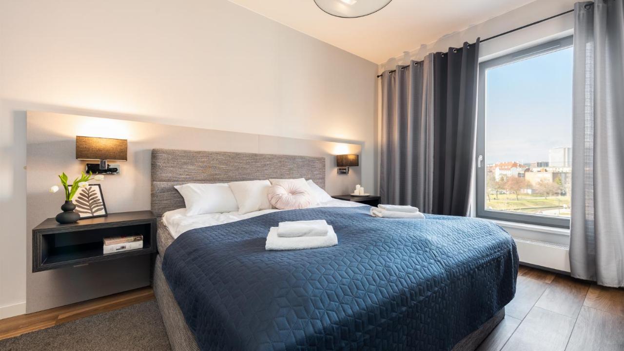 Apartament Flatbook - Center Brabank With Parking Gdańsk