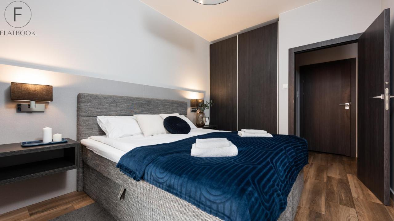 Apartament Flatbook - Center Brabank With Parking